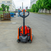 Porta-paletes elétrica compacta de 2 toneladas para manuseio eficiente de materiais