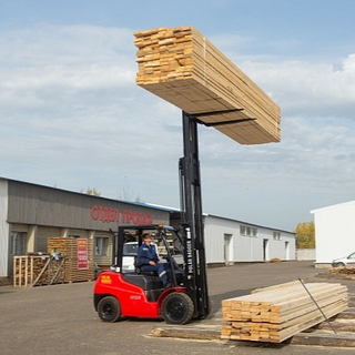 Empilhadeira aprovada pela CE 3000KGS IC com mastro livre Triplex de transmissão automática 6m 